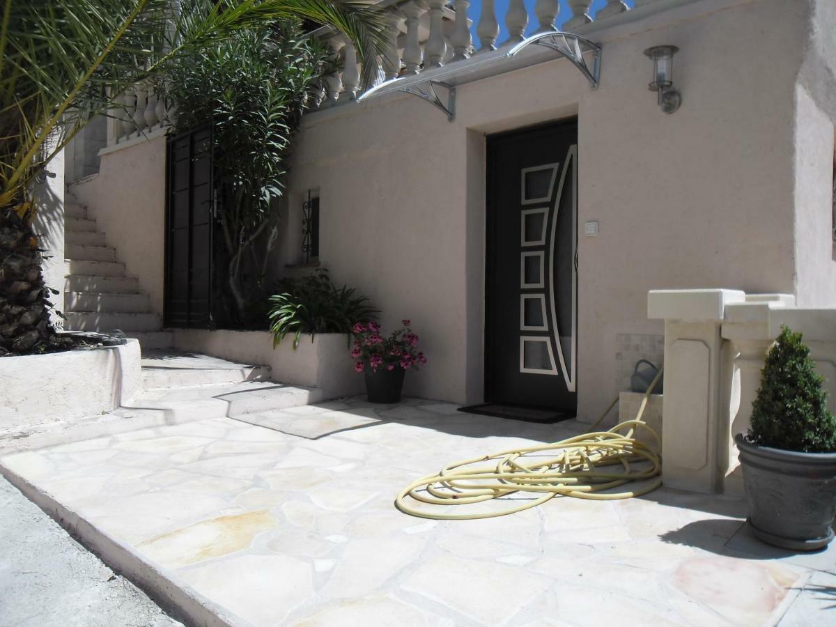 Charmante Villa A 15 Min De Nice Avec Piscine ブロサスク エクステリア 写真