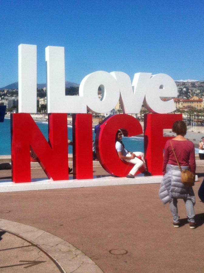 Charmante Villa A 15 Min De Nice Avec Piscine ブロサスク エクステリア 写真